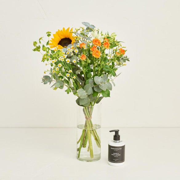 Den venlige med hand & body lotion